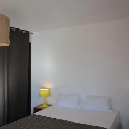 Sleeps 12 T248857
